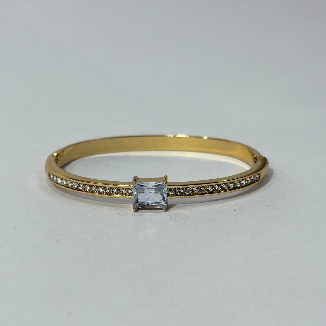 ELEGANCE SOLITAIRE BRACELET
